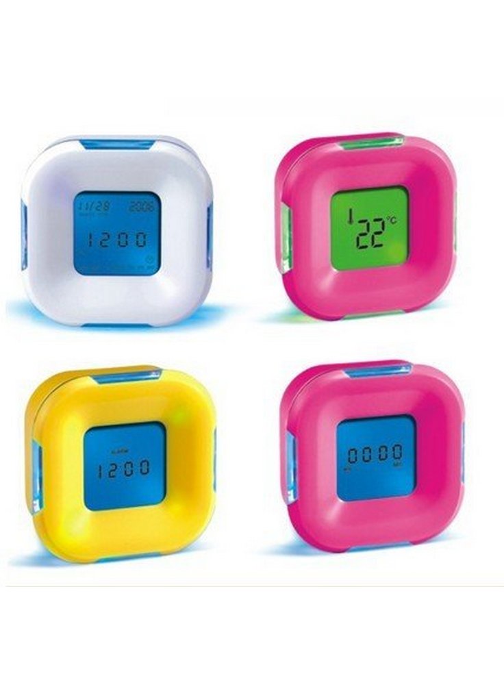 Orologio sveglia led 5in1 omaggio con 150 euro di spesa